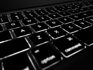 Poznańskie standardy – tłumacz przysięgły niemiecki Poznań – profesjonalne tłumaczenia