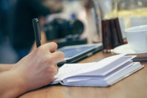 Z sąsiadem za pan brat – kurs rosyjskiego Warszawa, nauka niemieckiego .